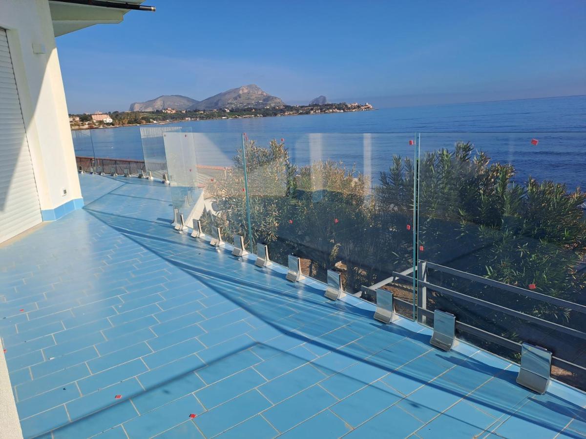 Blue Life, Sea-Luxury Rooms On The Beach Between Palermo And Cefalu' Casteldaccia Exterior photo