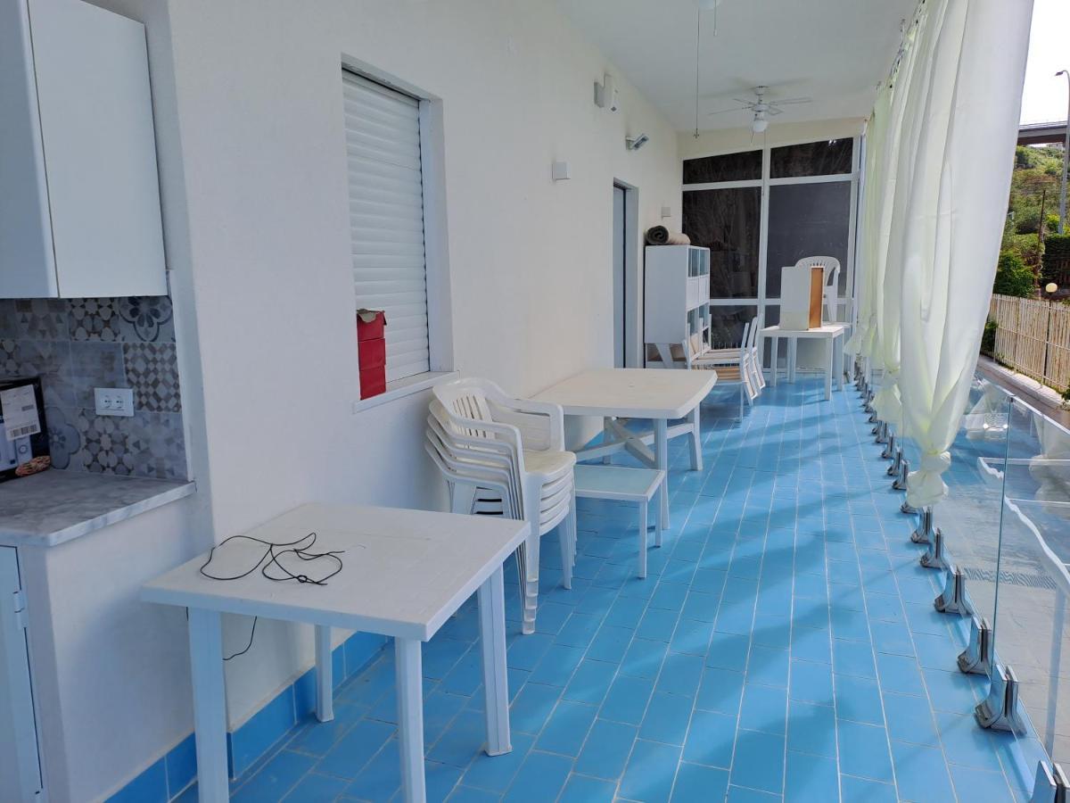 Blue Life, Sea-Luxury Rooms On The Beach Between Palermo And Cefalu' Casteldaccia Exterior photo