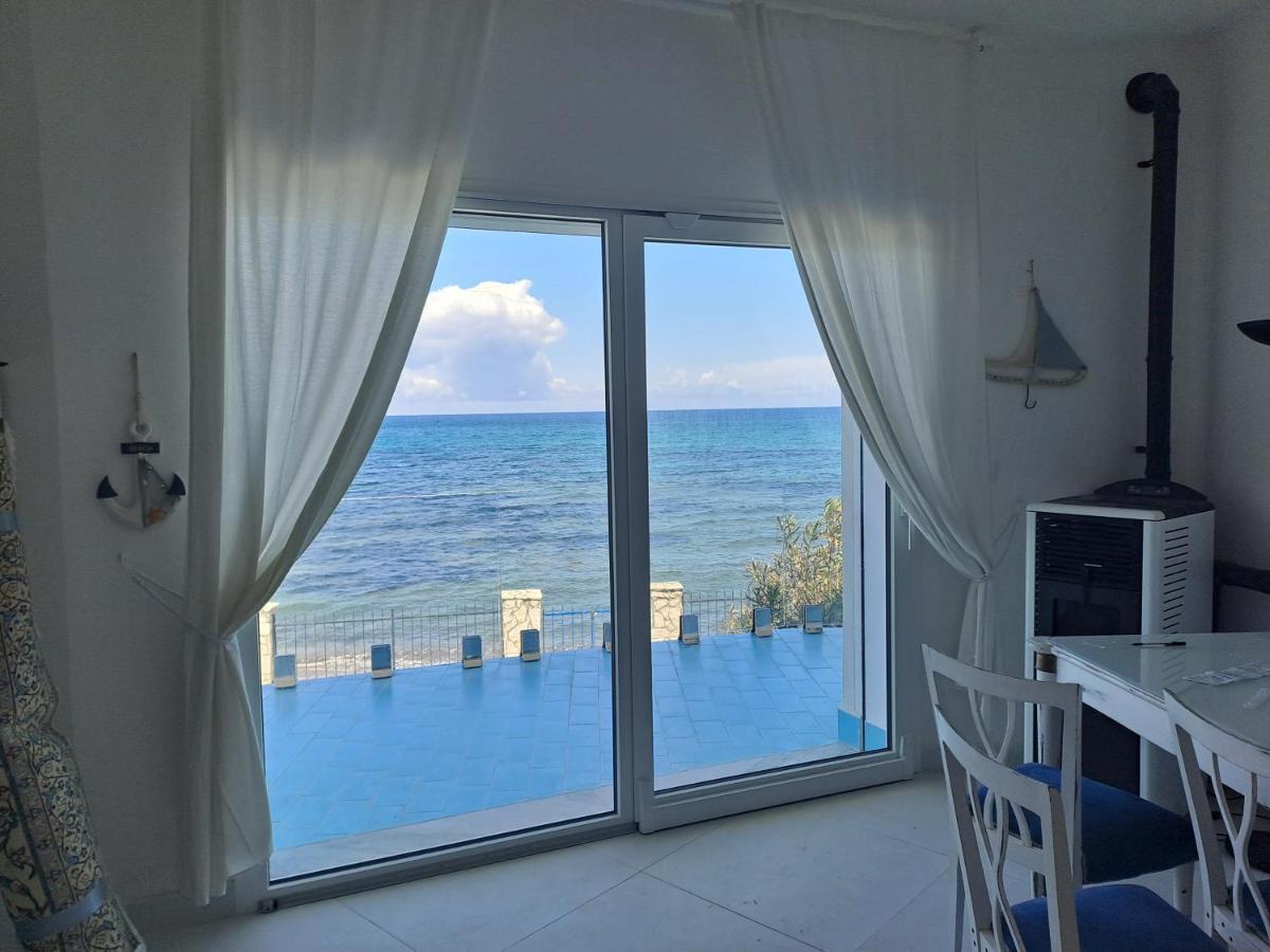 Blue Life, Sea-Luxury Rooms On The Beach Between Palermo And Cefalu' Casteldaccia Exterior photo