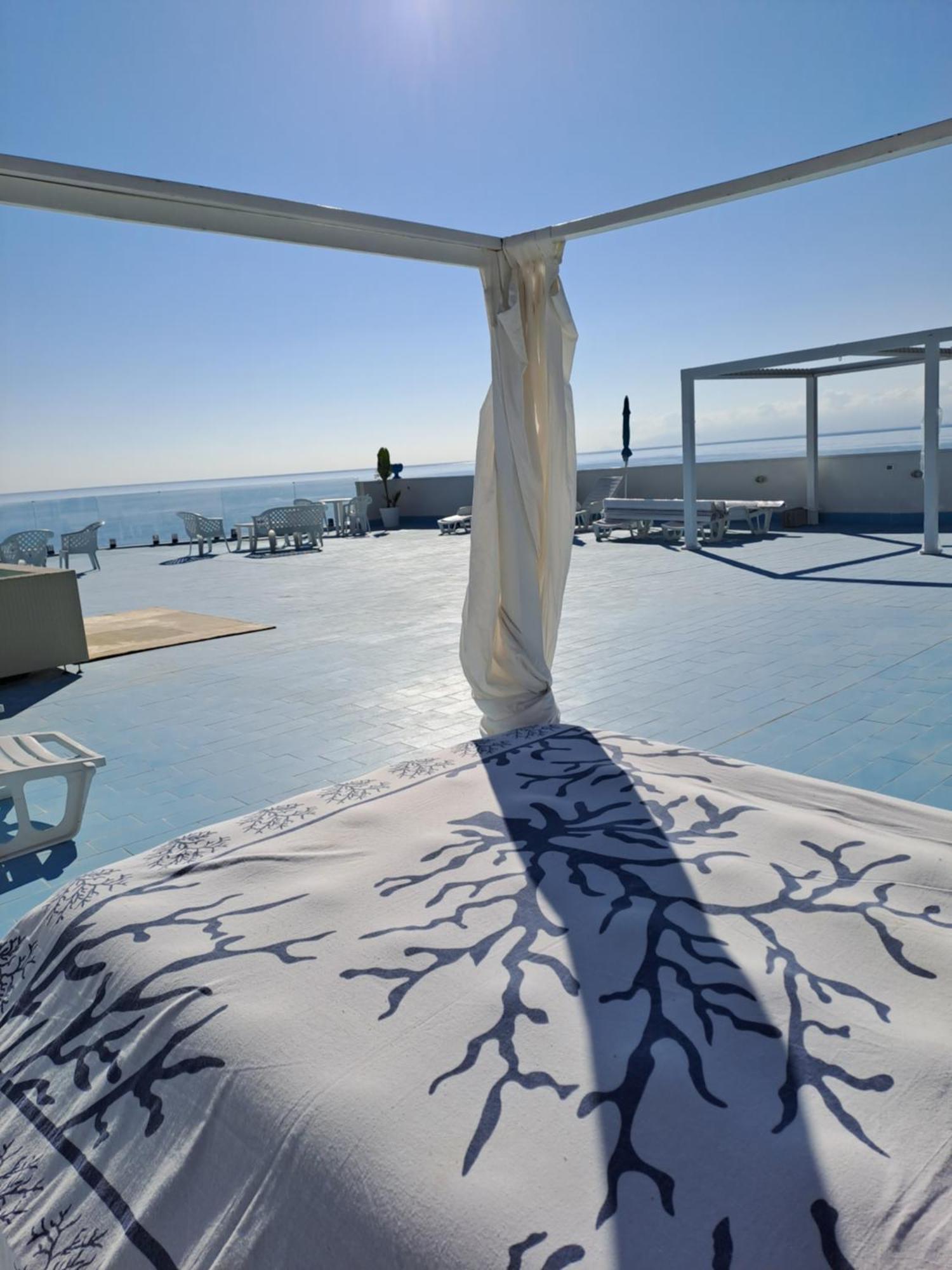 Blue Life, Sea-Luxury Rooms On The Beach Between Palermo And Cefalu' Casteldaccia Exterior photo