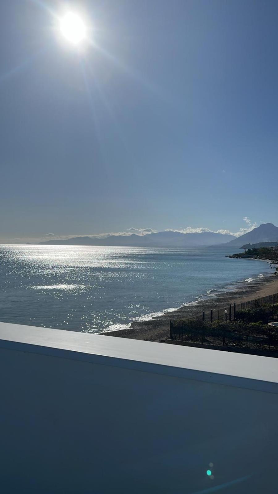 Blue Life, Sea-Luxury Rooms On The Beach Between Palermo And Cefalu' Casteldaccia Exterior photo